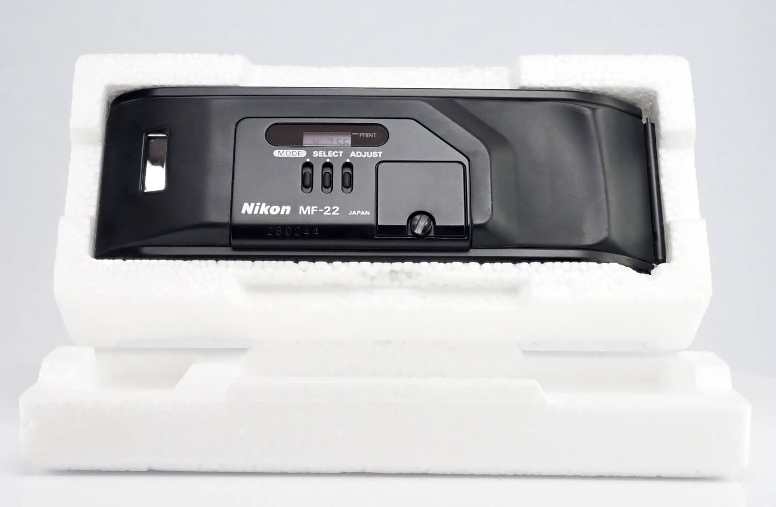Nikon MF-22 Data Back for F4/F4S – Mint- Tested w/Box Japan