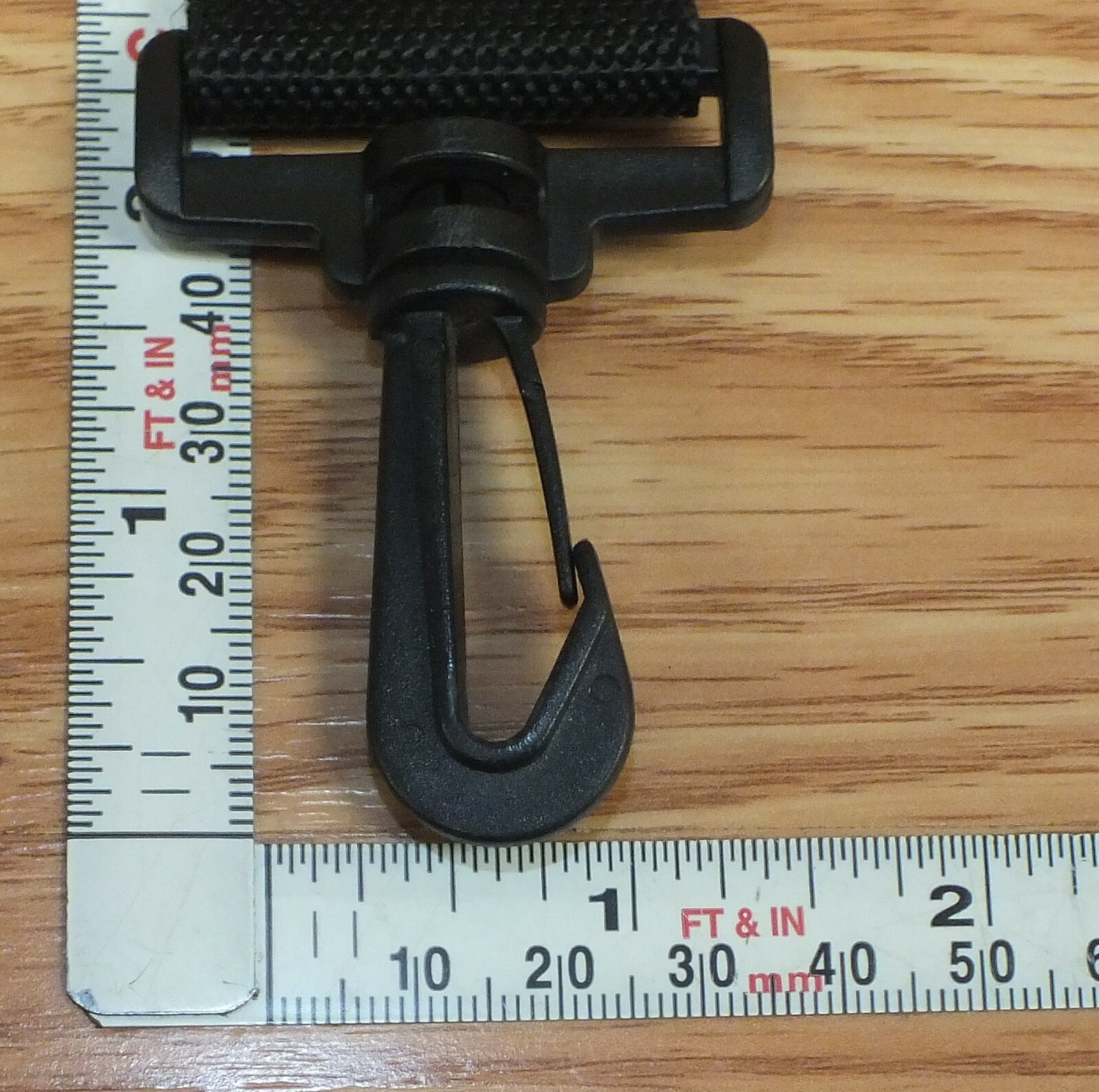 Unbranded / Generic Solid Black Clip On Adjustable Camera Strap Only **READ**