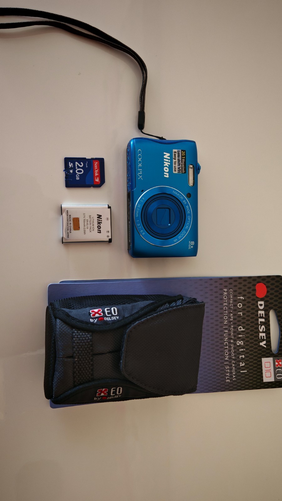 Nikon Coolpix S3700 Compact Camera