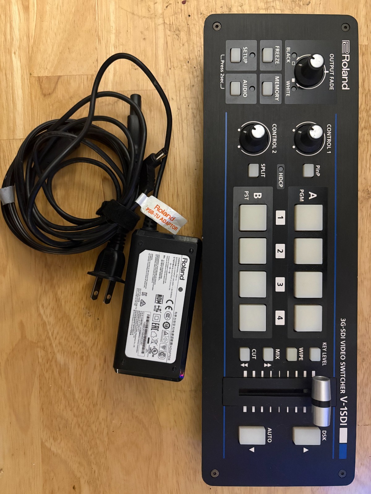 Roland V-1SDI 3G-SDI, Video Switcher, Used, All Ports Working.