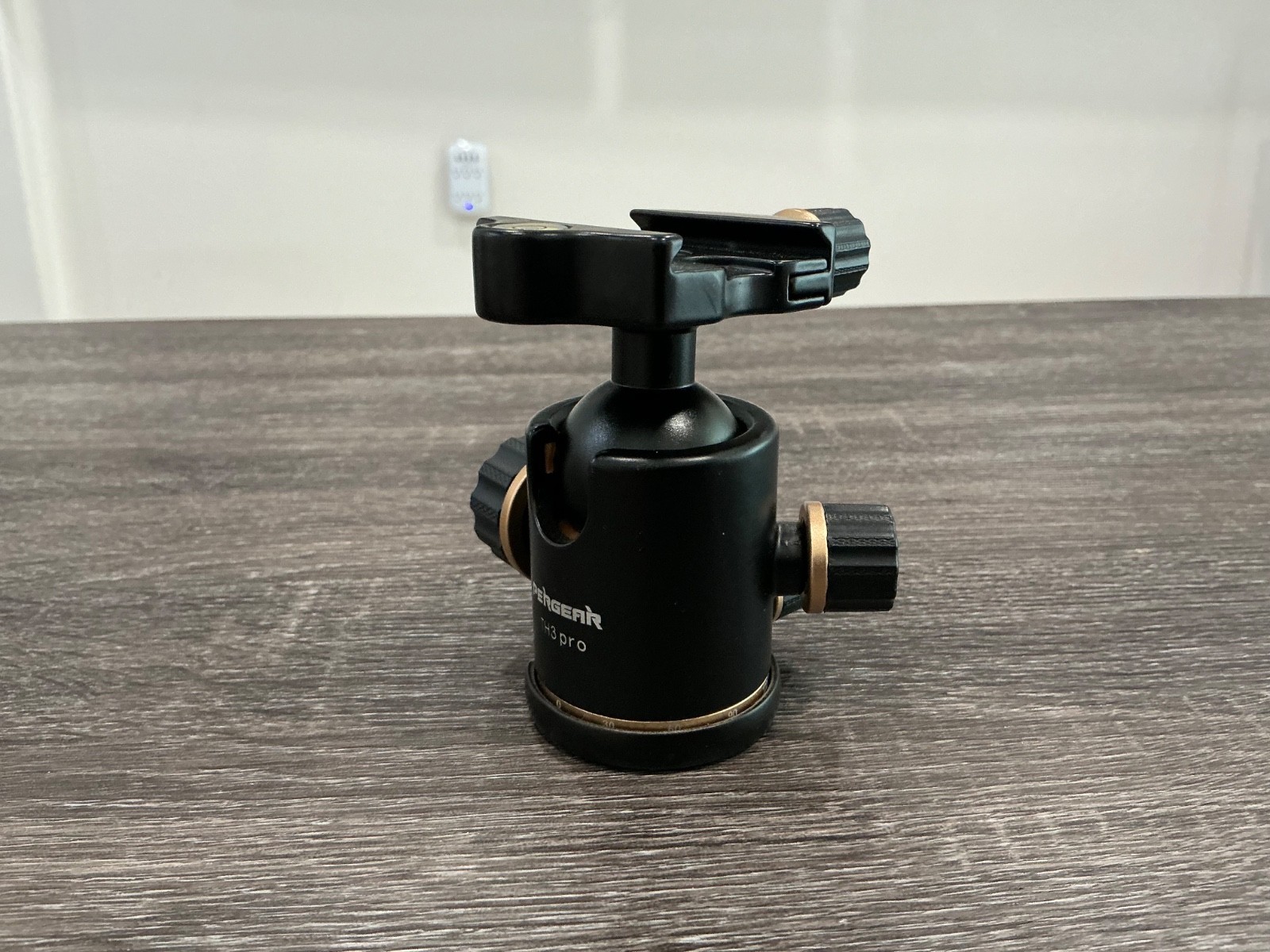 PERGEAR TH3 PRO DSLR CAMERA TRIPOD BALL HEAD MINT NEVER USED