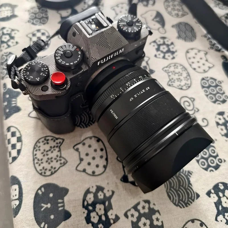 For Viltrox 75mm F1.2Pro 27mm F1.2 Pro Bayonet Metal Square Lens Hood With Cap
