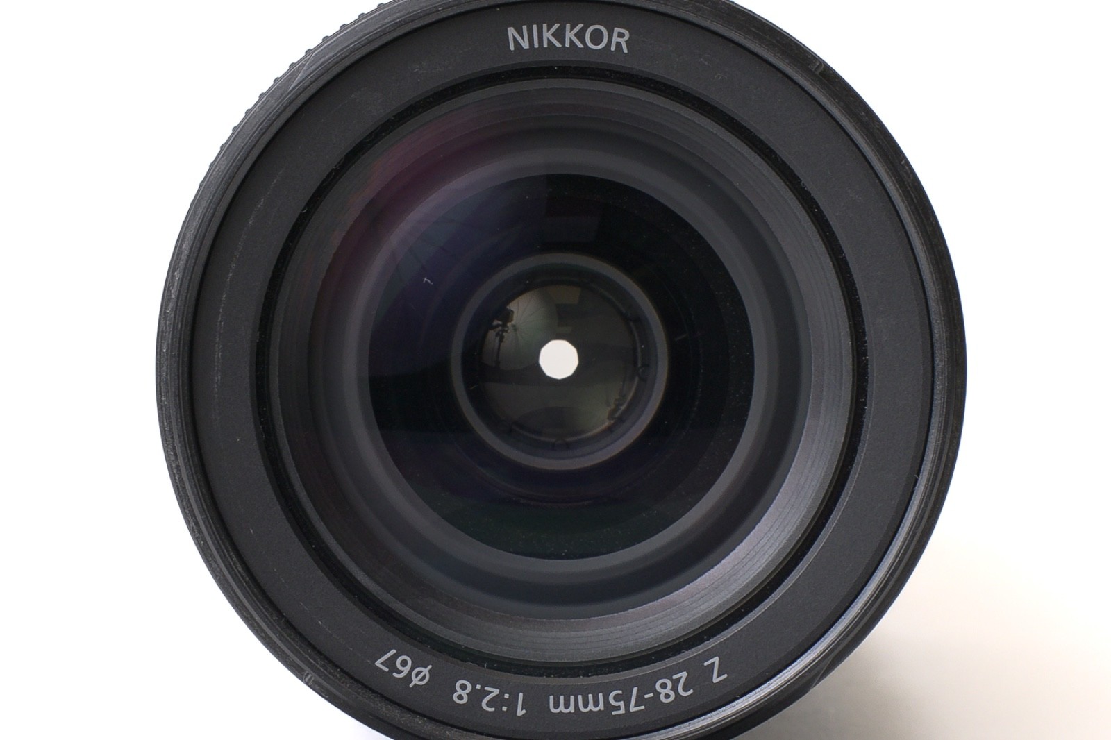 Nikon NIKKOR Z 28-75mm f/2.8 Lens – Excellent, Fast f/2.8 Zoom, Boxed, Hood