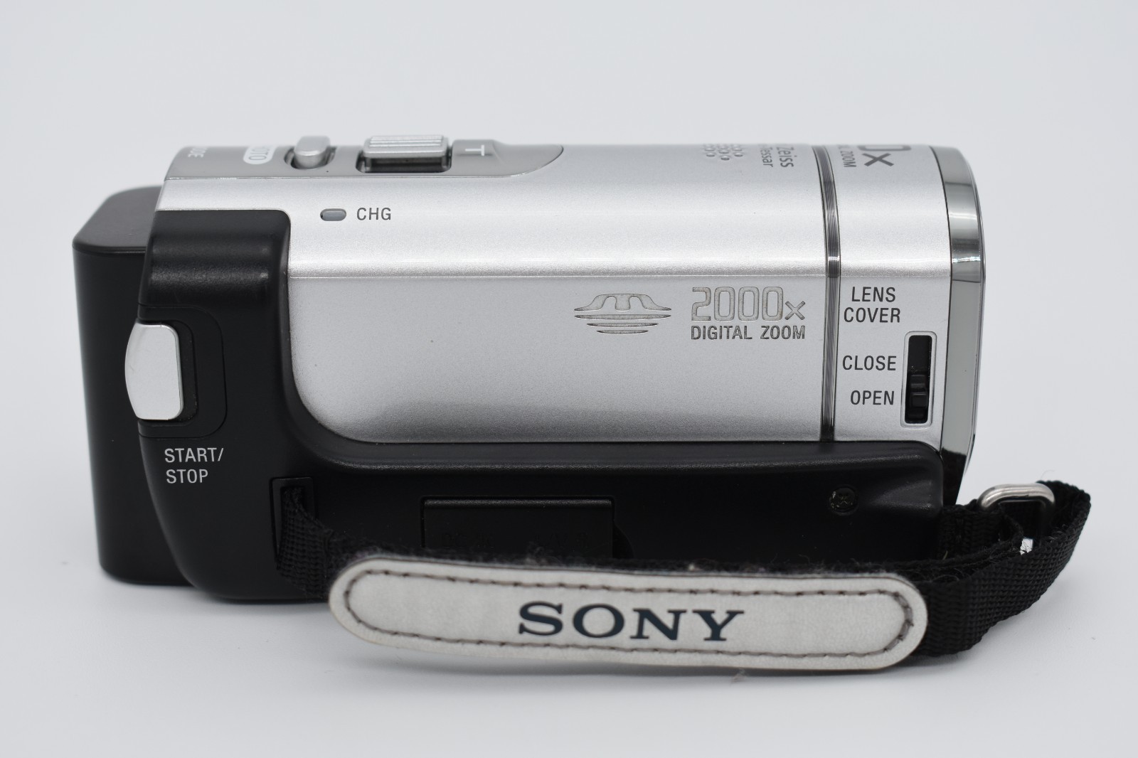 🔥 Sony Handycam DCR-SX63 Silver Digital Video Camera Camcorder 60x Zoom -TESTED