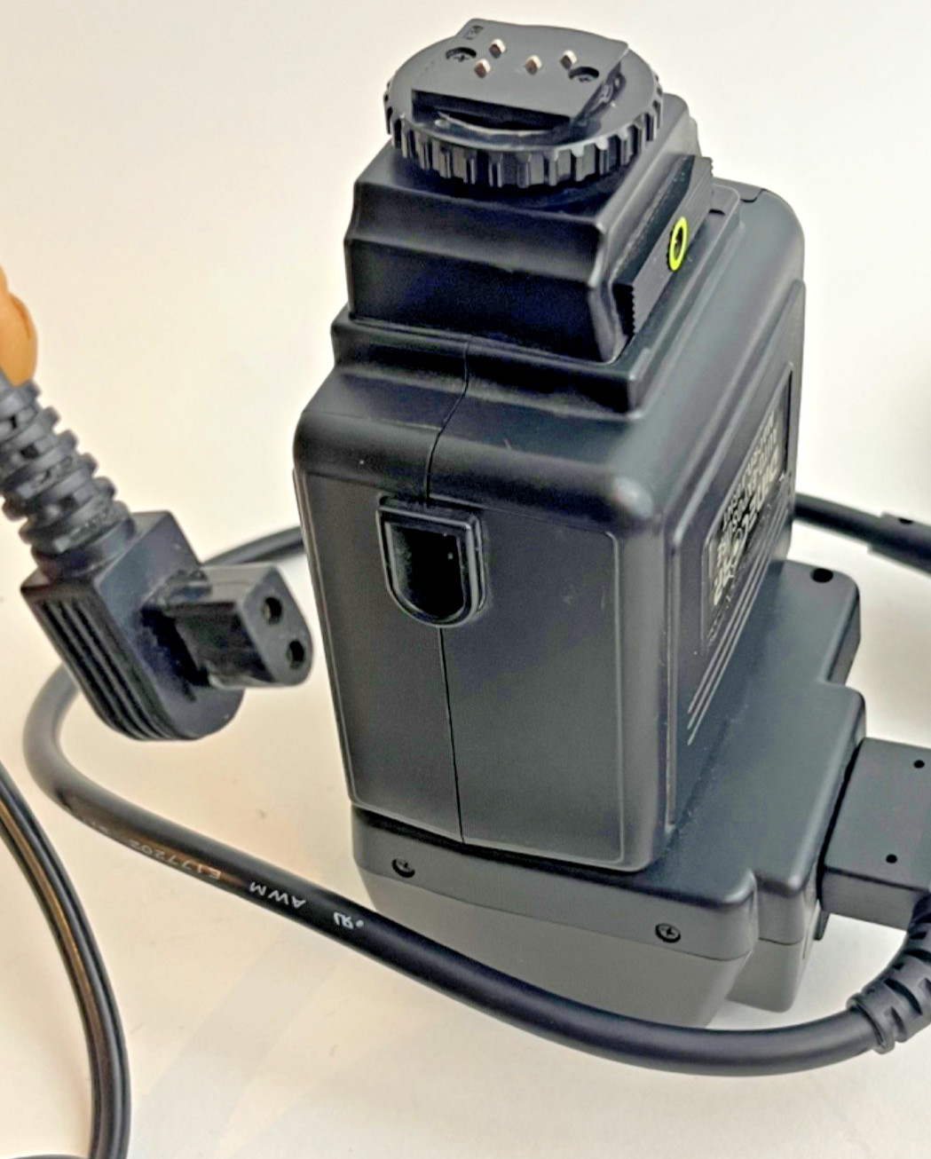 Dine Corp Auto-Exposure Macro Light + Sunpak NE-2D Nikon Module & AD-27A AC