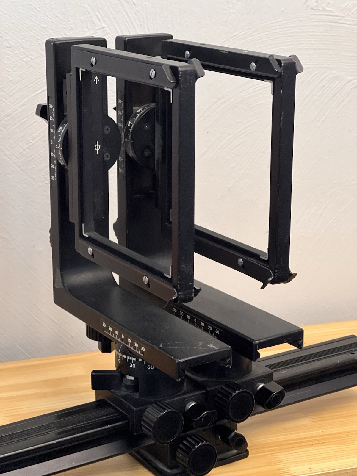 Horseman 450 4×5 PRO View Camera FOR PARTS OR REPAIR – see photos – NO BELLOWS