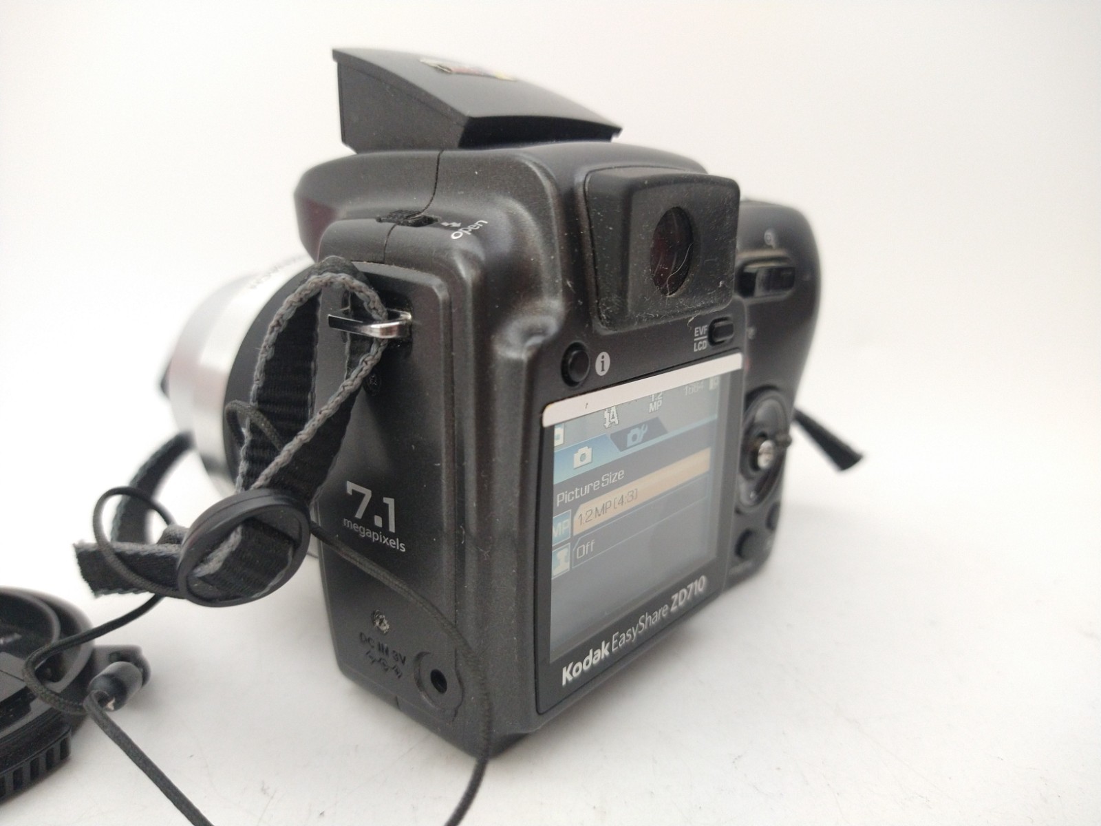 Kodak EasyShare ZD710 7.1MP Digital Camera w/4GB SD Card | TESTED