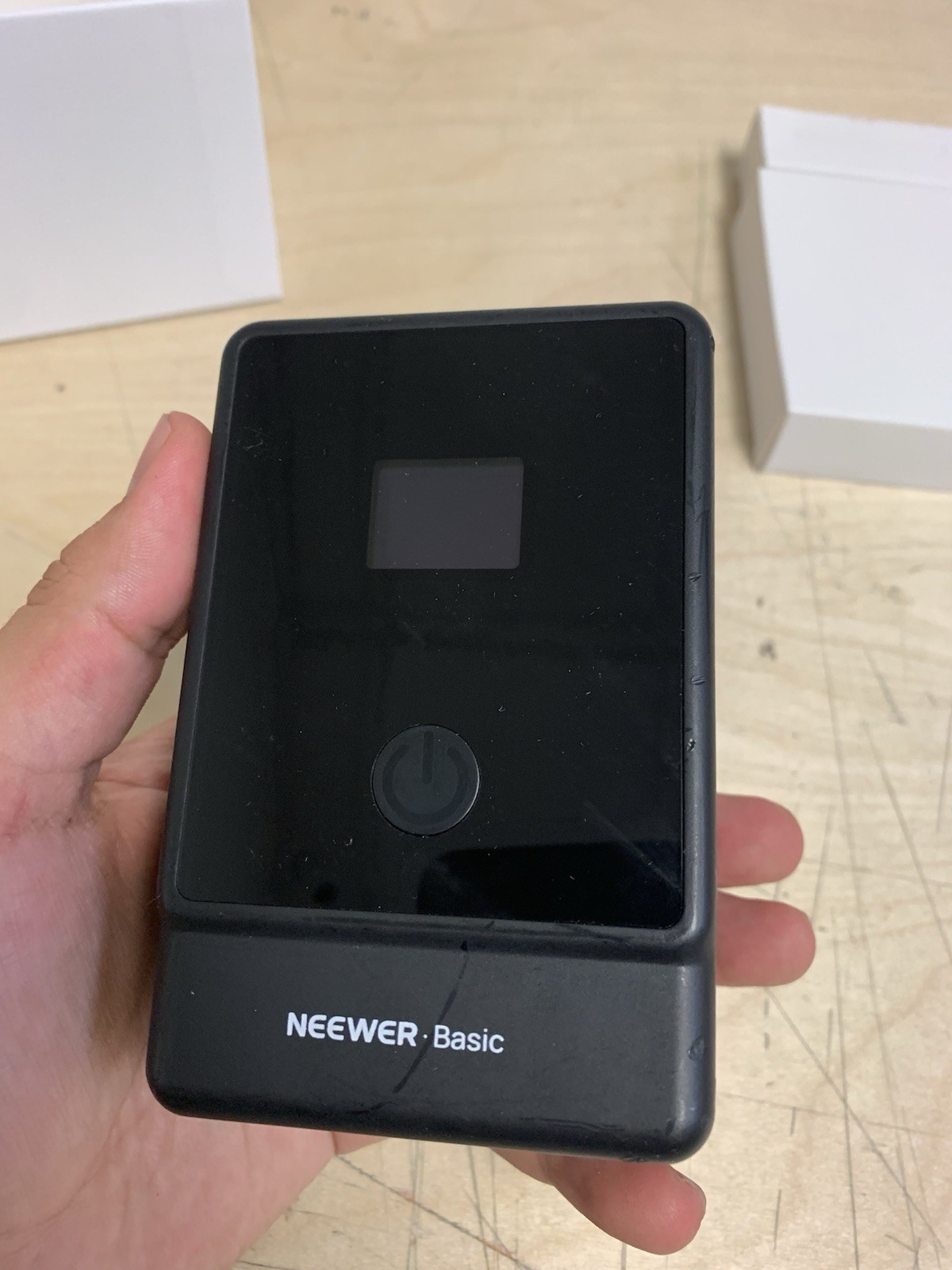 NEEWER BASICS V Mount Battery, 6800mAh 99Wh V Lock Battery USED!!!