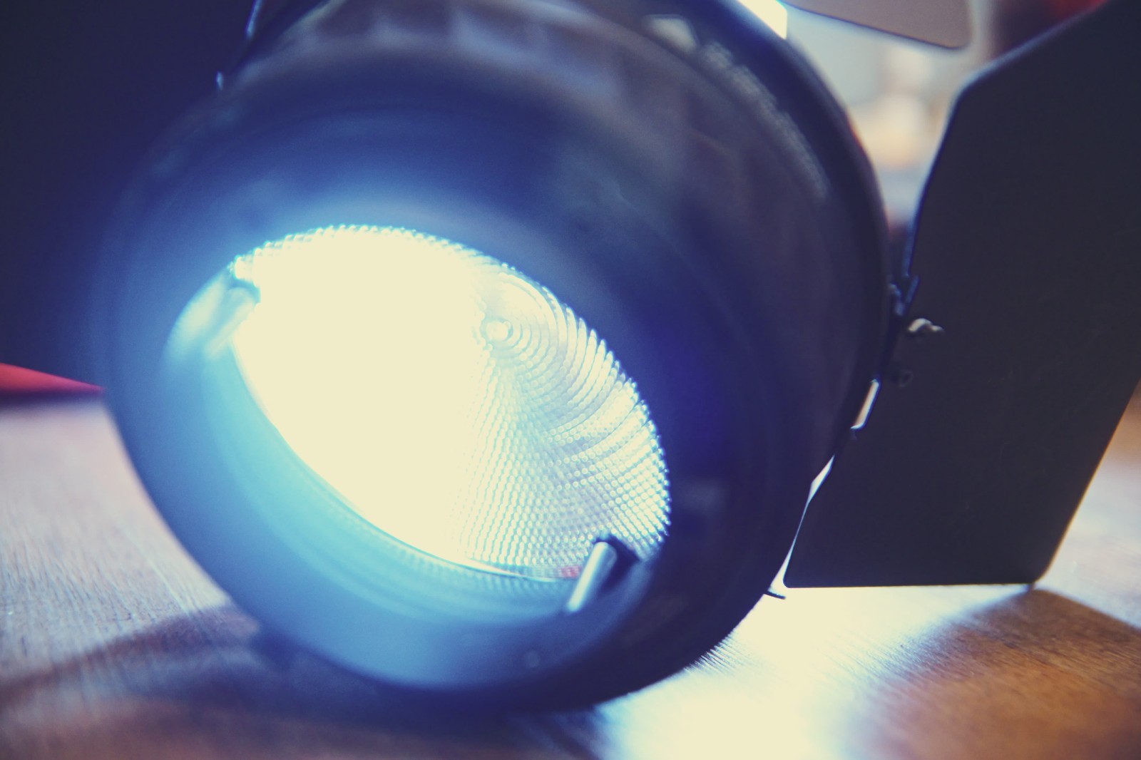 OPEN BOX* Amaran – Mini Fresnel Light Modifier for Ray 120c and 60c