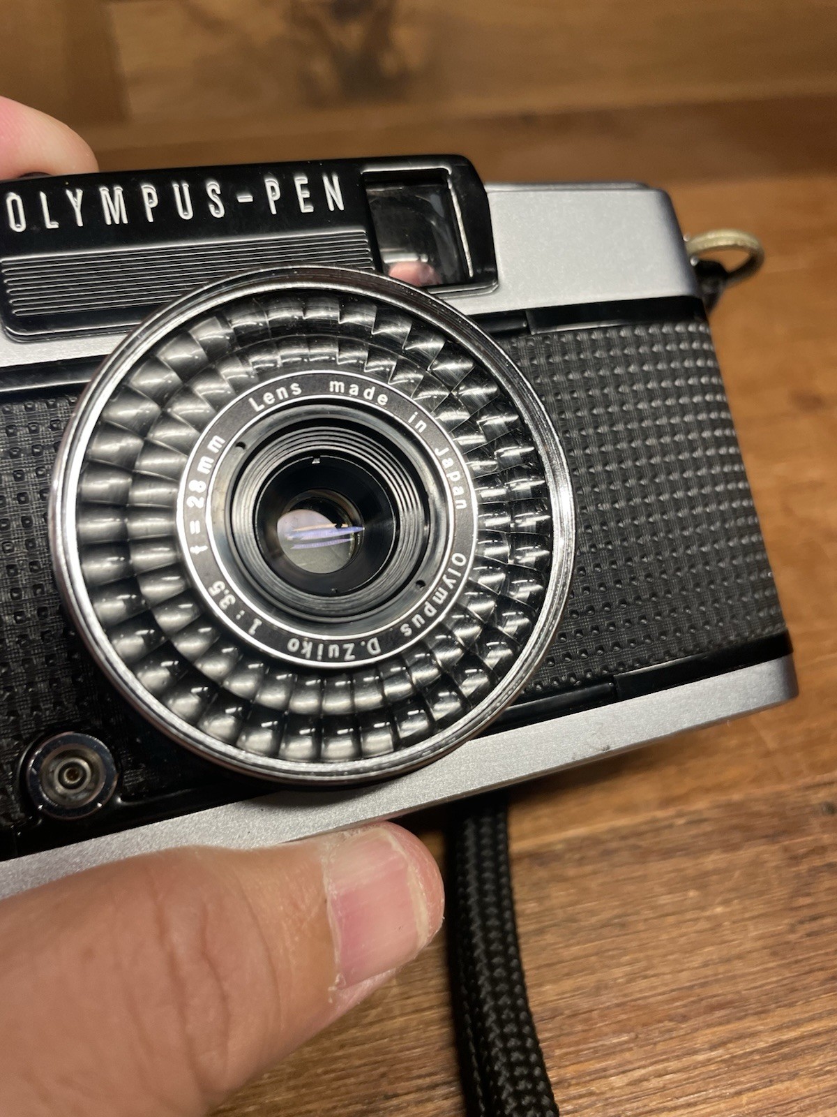 *New Light Seal : Mint* Olympus Pen EE-3 35mm Half Frame Film Camera From Japan