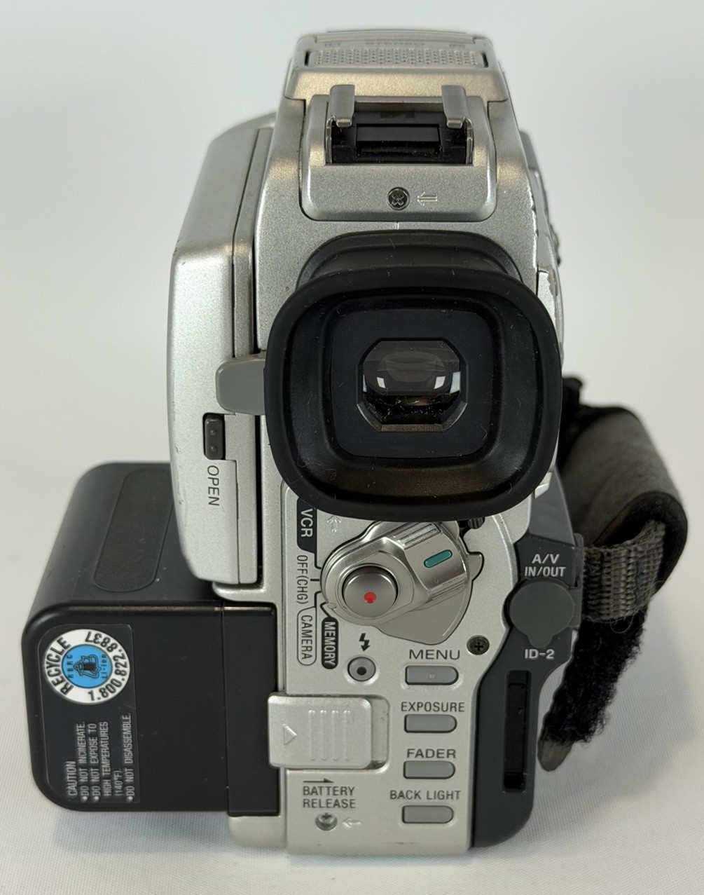 SONY HANDYCAM DIGITAL CAMCORDER DCR-PC110 *TESTED & WORKING* NTSC
