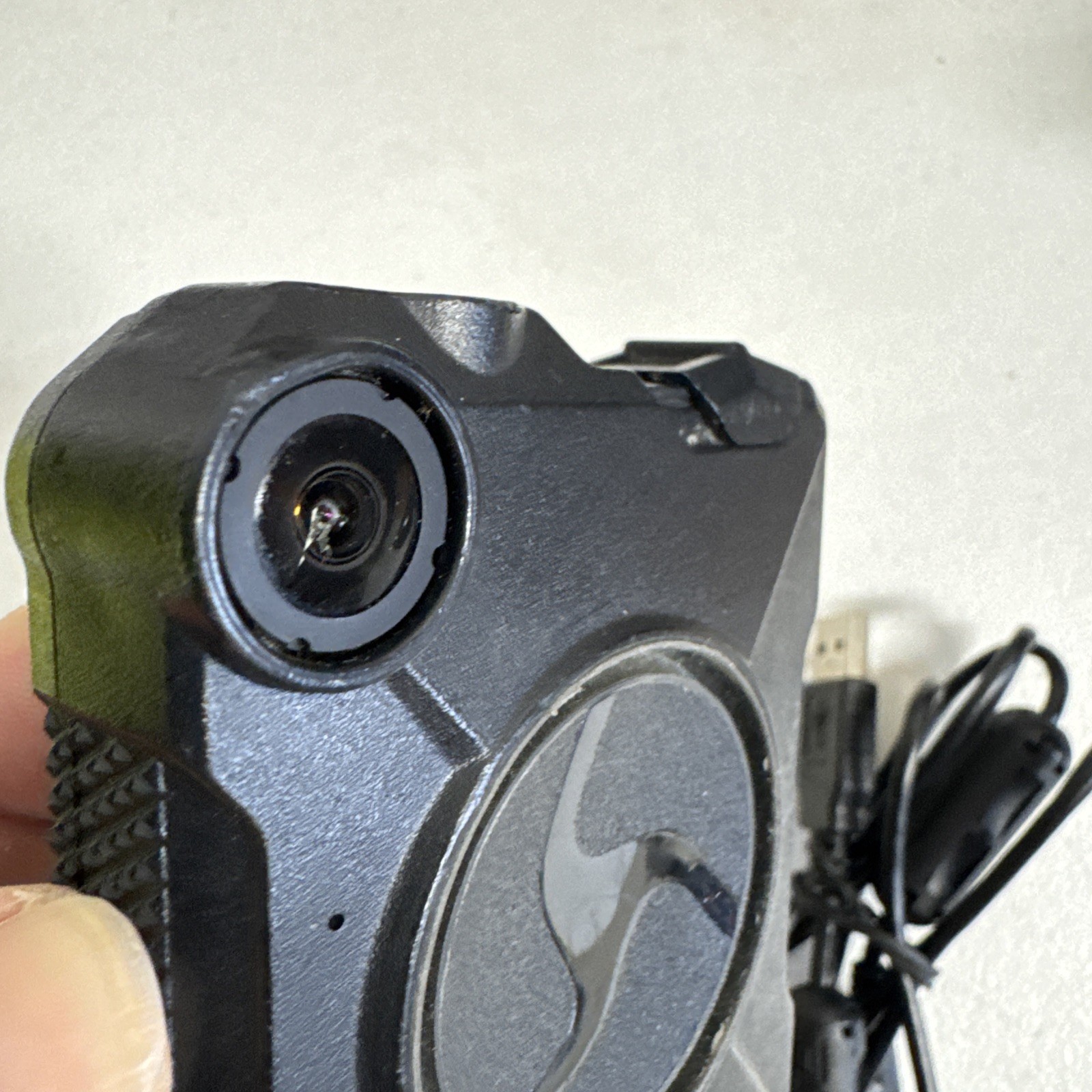 Axon Body 2 Worn Camera Axon Body II Cam Offline W/ Sync Cable Tested