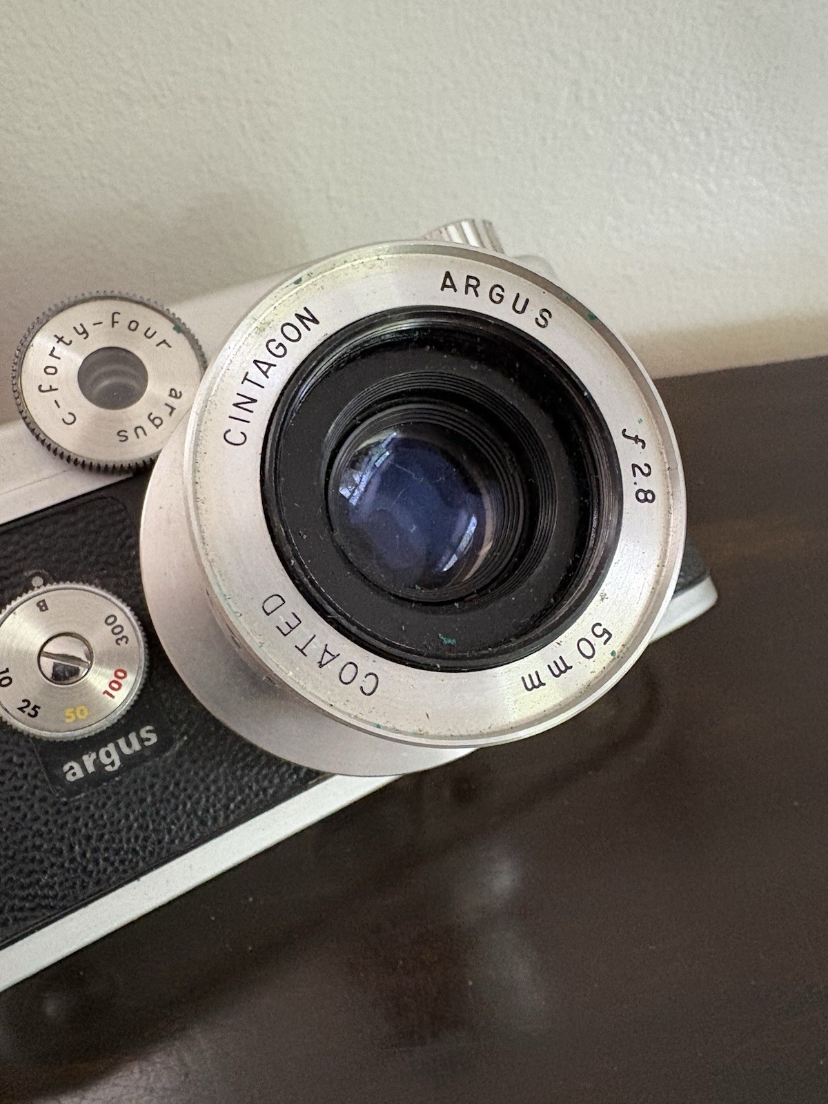 Argus C 44 Forty Four 35mm Film Rangefinder Camera 50mm Lens & Case UNTESTED
