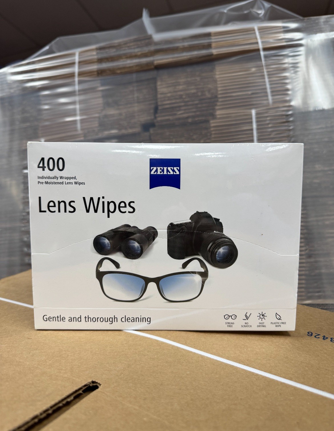 ZEISS Pre-Moistened Lens Cleaning Wipes, 400 Count