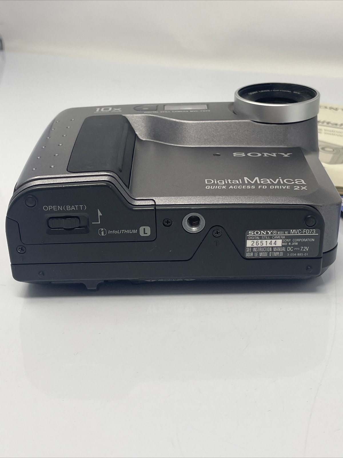PARTS ONLY Sony Mavica MVC-FD73 0.4MP Digital Camera Untested As Is