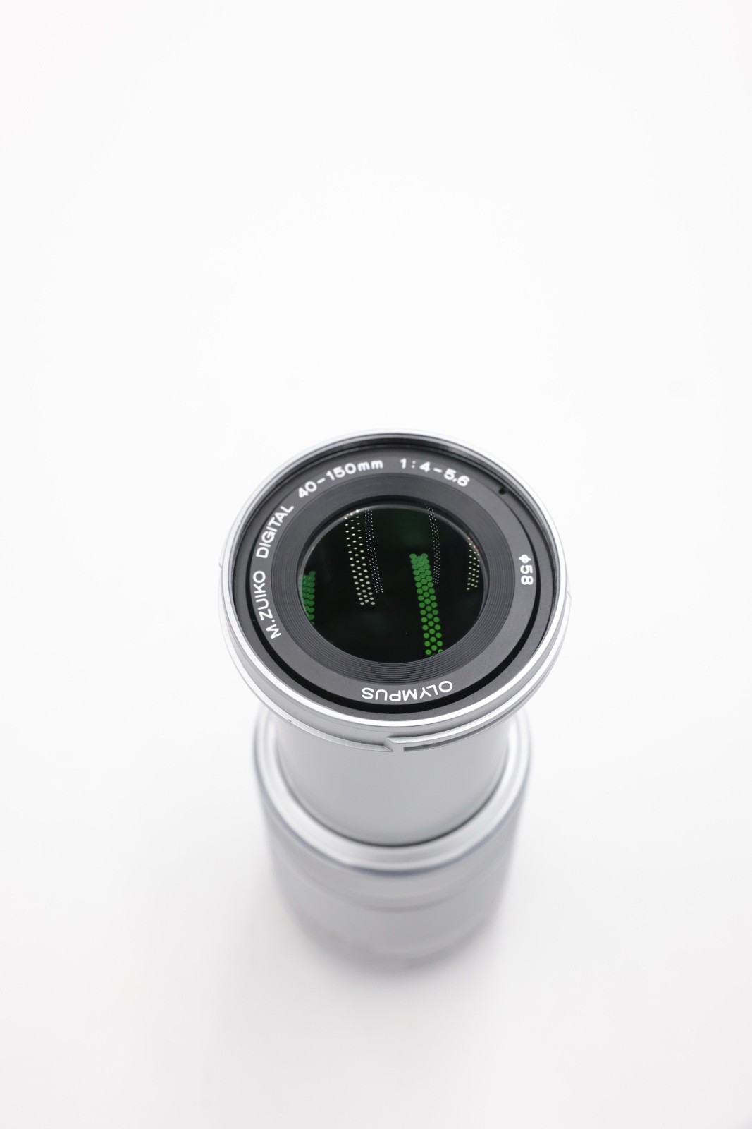 Olympus M.Zuiko Digital 40-150mm f/4.0-5.6 R ED Lens