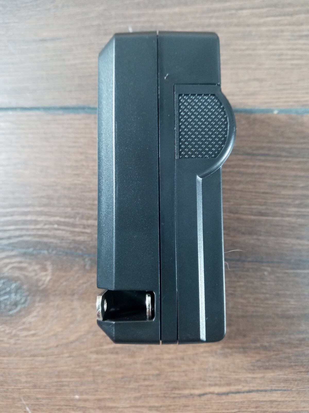 Vivatar Rapid Travel Charger 100-240V QC-902