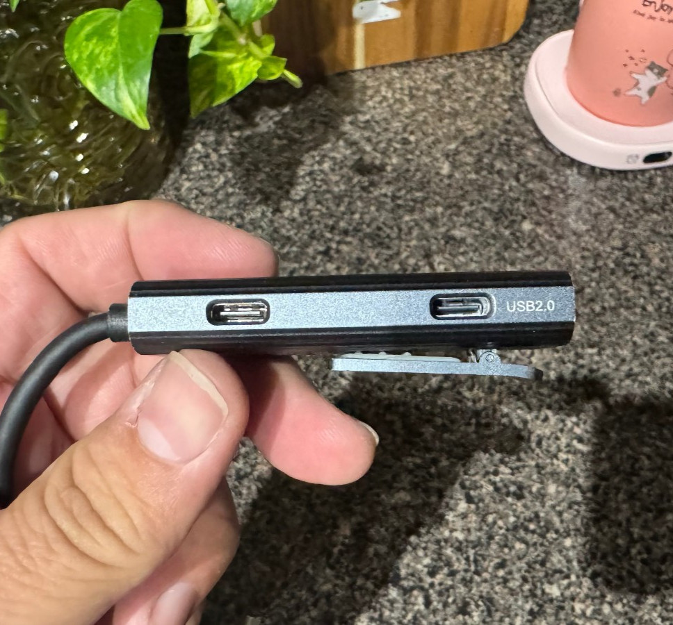 NEEWER Phone Rig w/Dual Handle, phone cage Iphone 15pro, smallrig usb hub