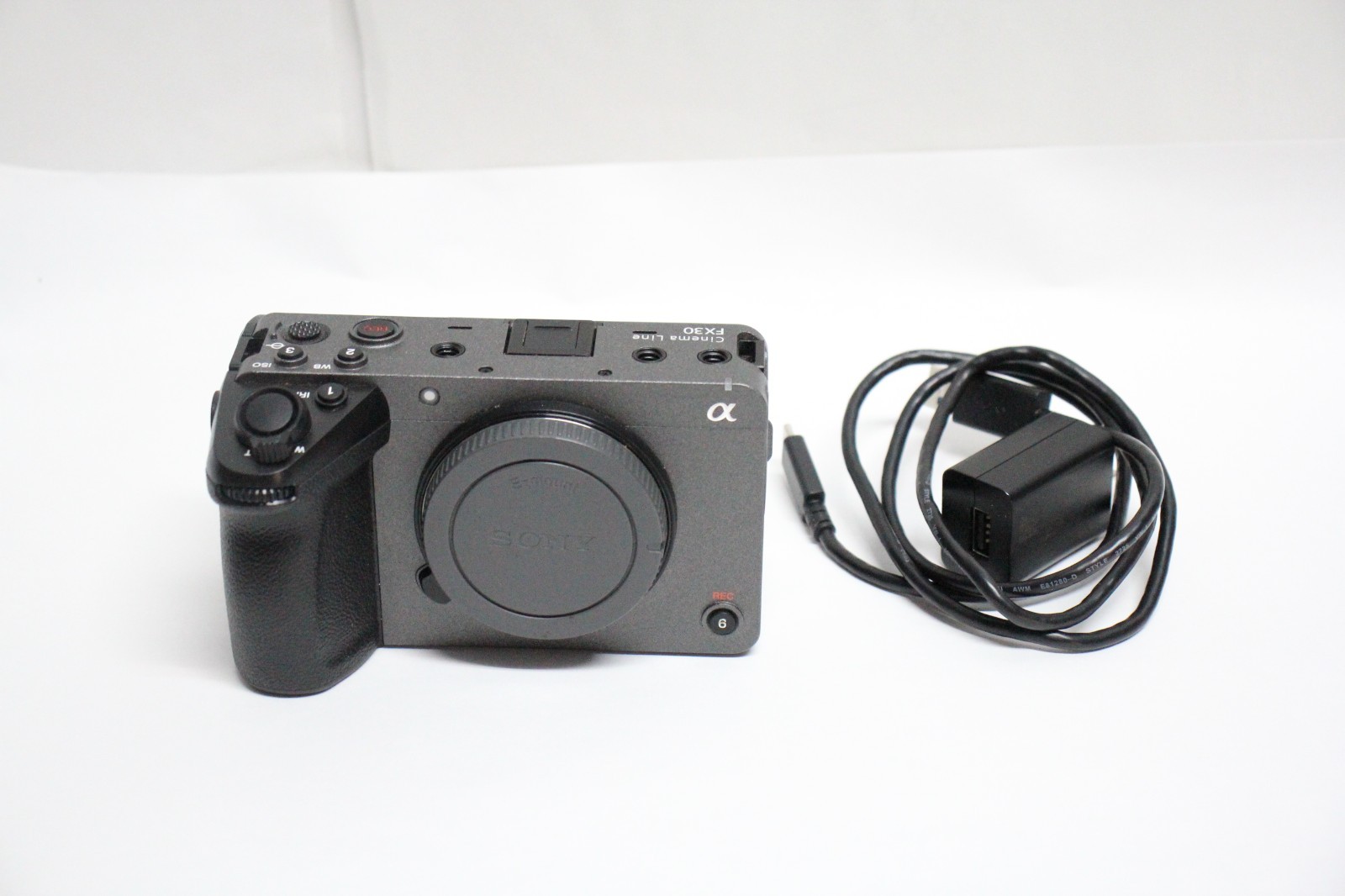 Sony camera FX30 Digital Cinema with Sony Tough 160GB CFexpress Type A card