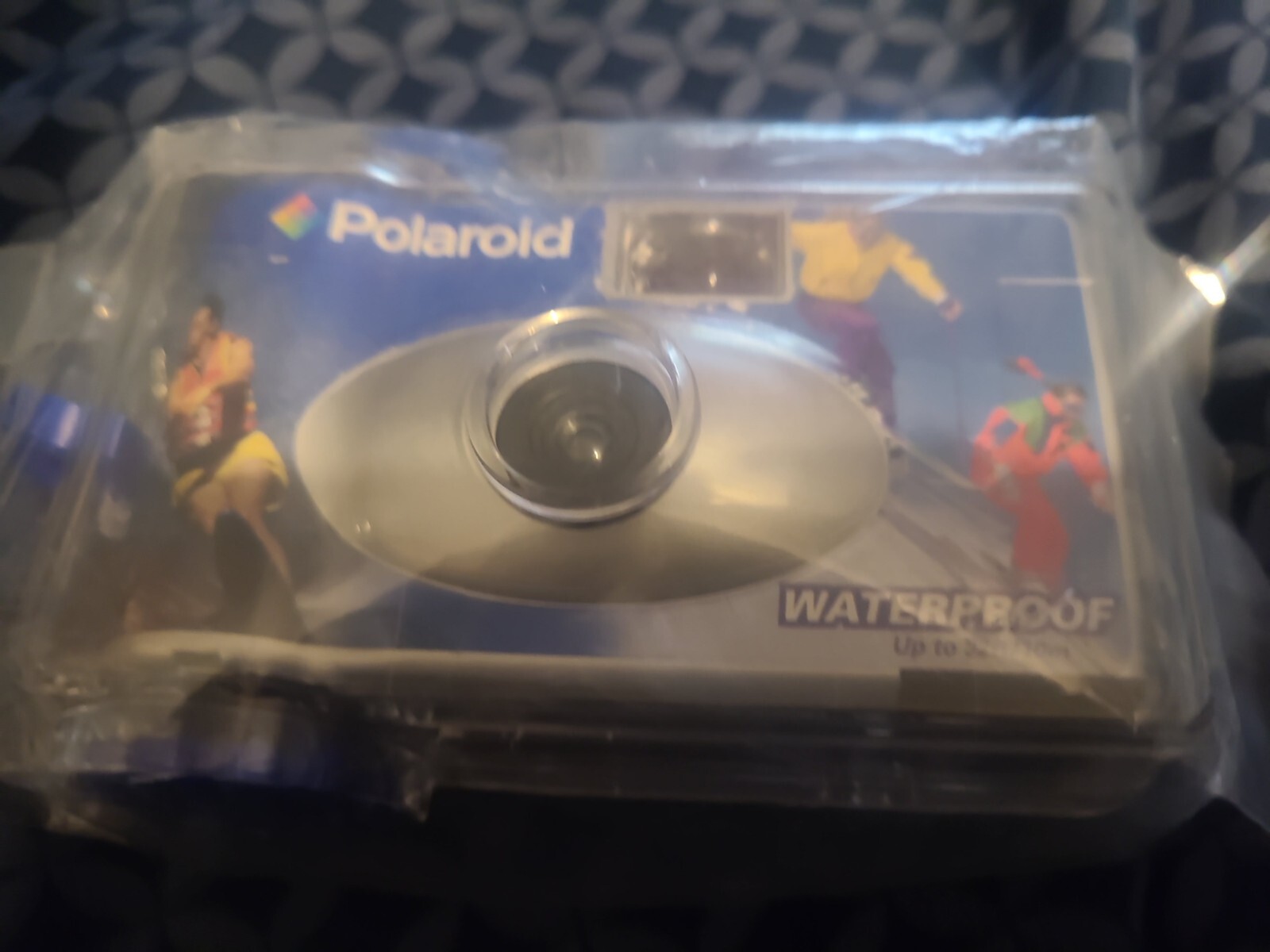 Polaroid Waterproof Camera Up to 32 Ft/10m 800 Speed Film Sealed.