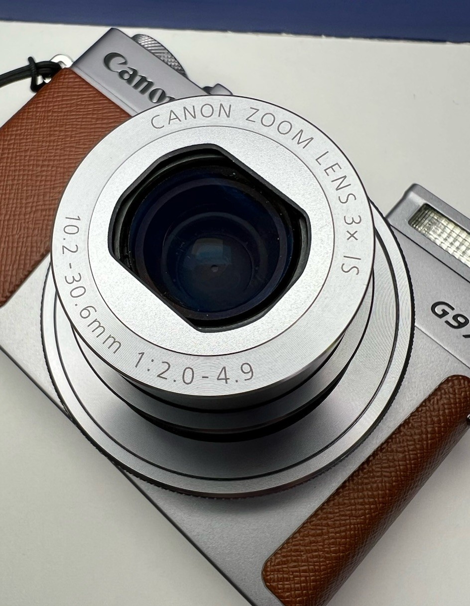 Canon PowerShot G9 X Digital Camera 20.2MP 3.0x Optical Zoom w/Built-in Wi-Fi