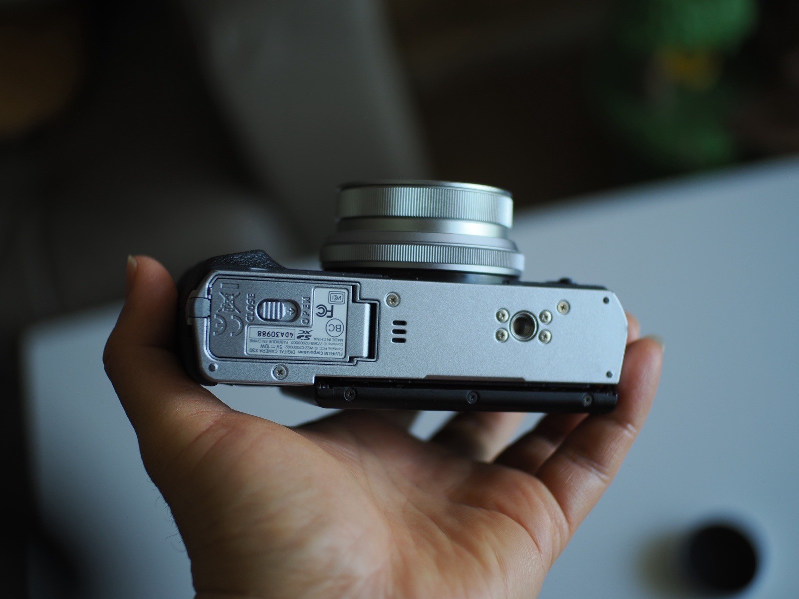 Fujifilm Fuji X30 12MP 4x Optical Zoom Digital Camera with Built-in Flash