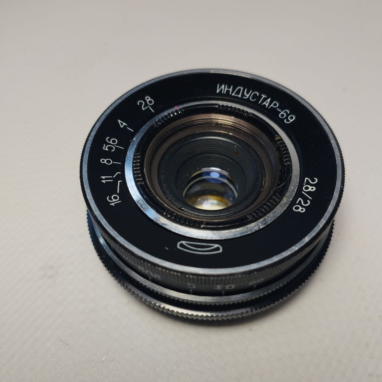 Industar-69 28mm f/2.8 USSR Lens M39 LTM Pancake Vintage Sharp Mirrorless camera