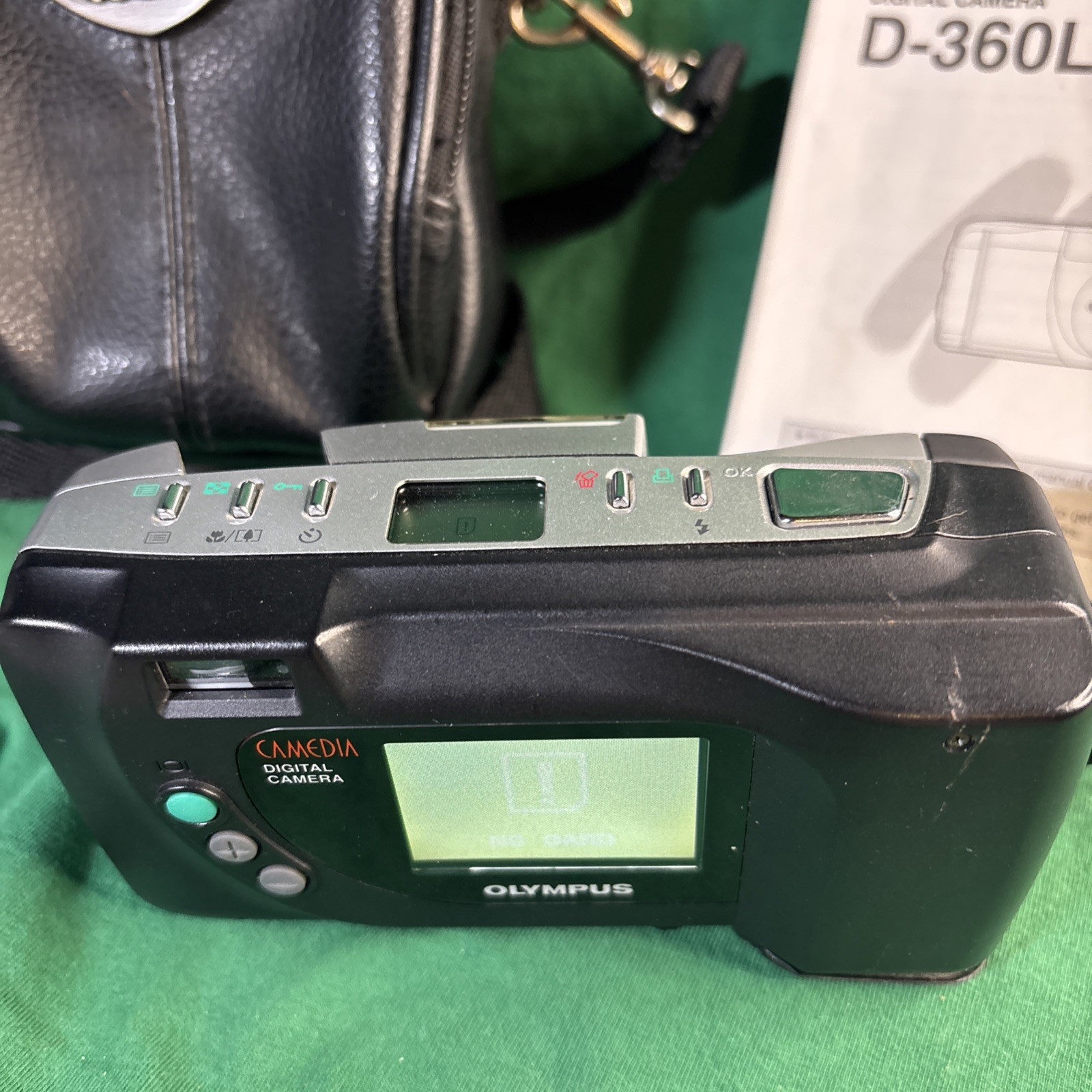 Olympus Camedia D-360L W/Case See Description