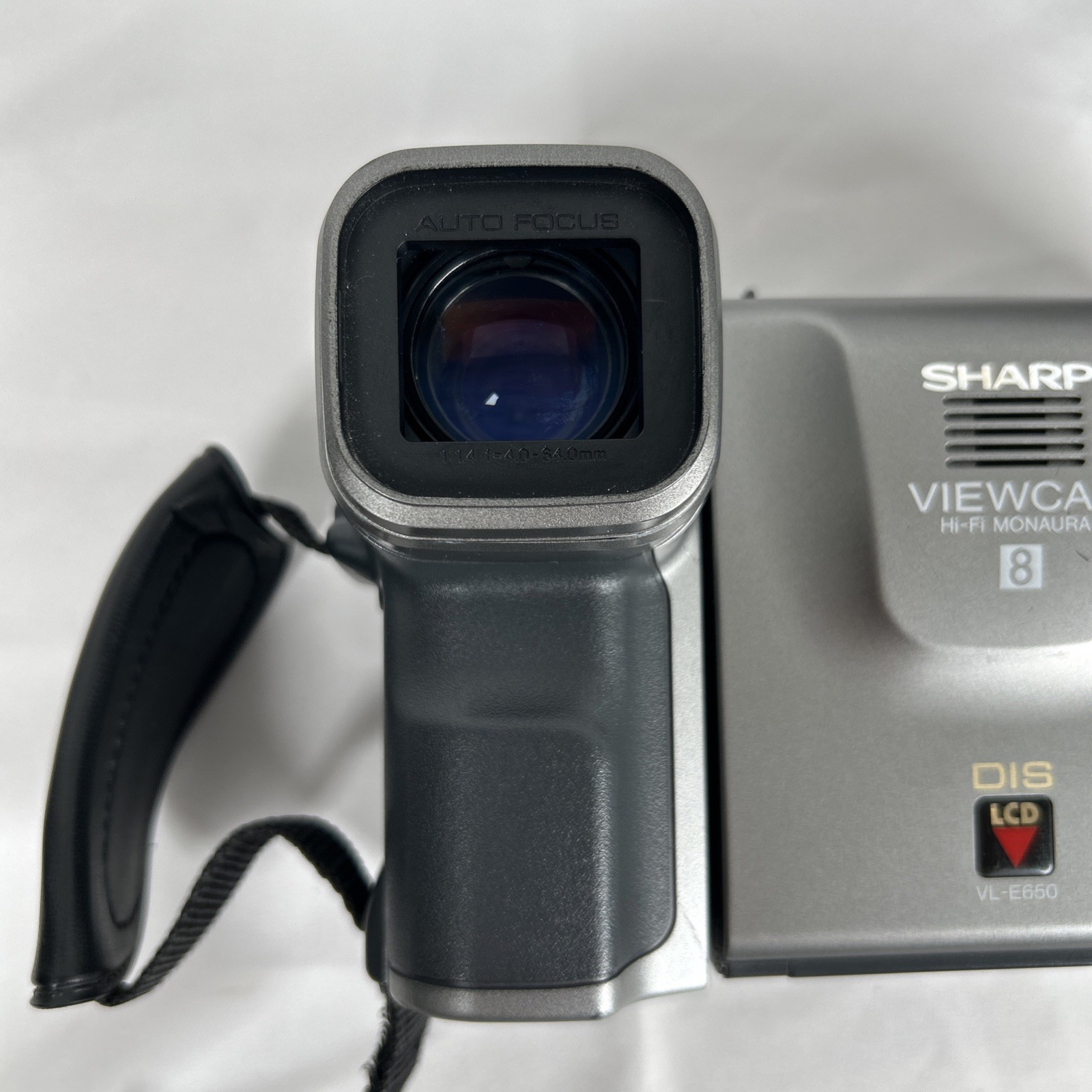 Sharp VL-E650U Viewcam Camcorder With Remote Charger And Carry Bag