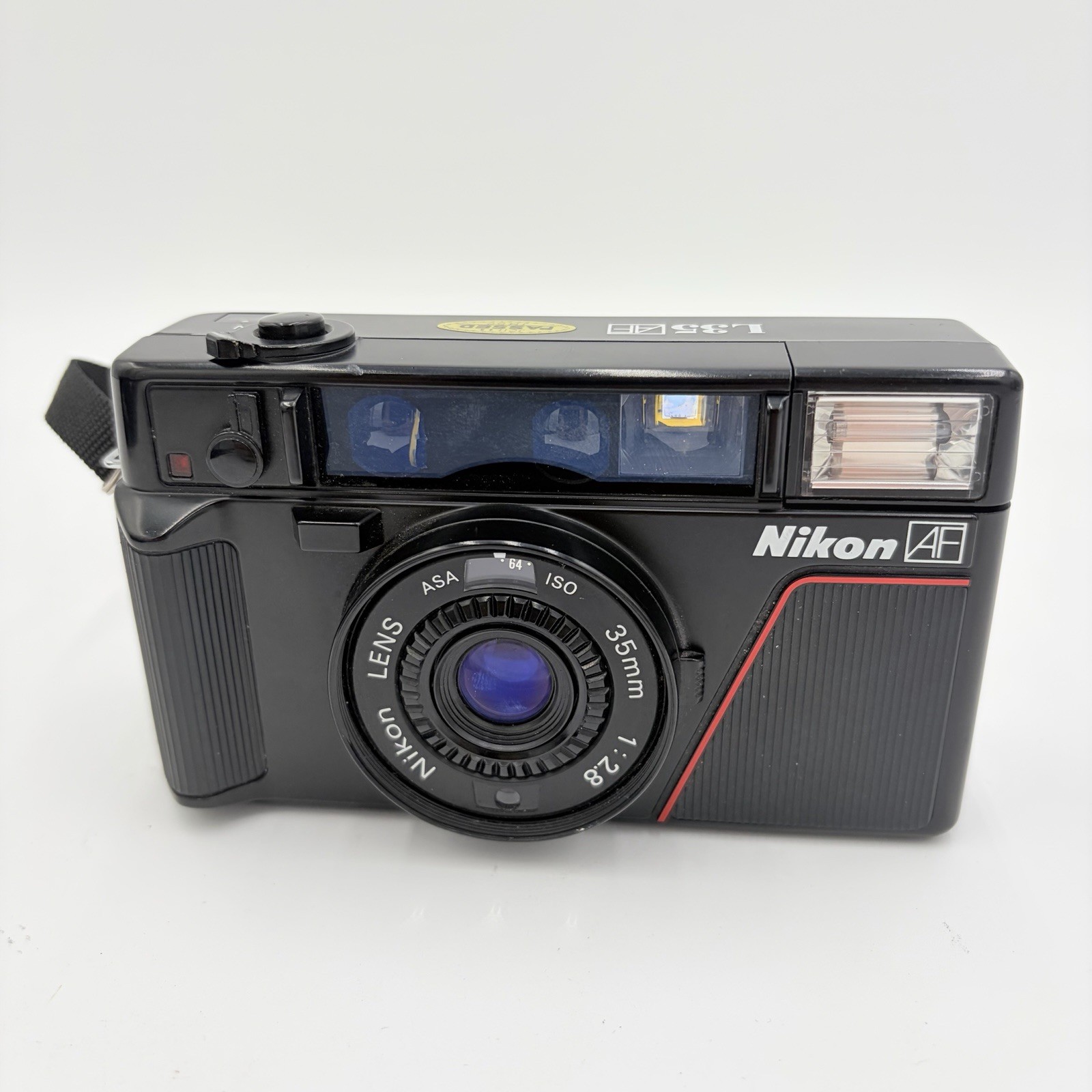 Nikon L35AF 35mm Point & Shoot Film Camera 35mm f/2.8 Powers On Parts Repair