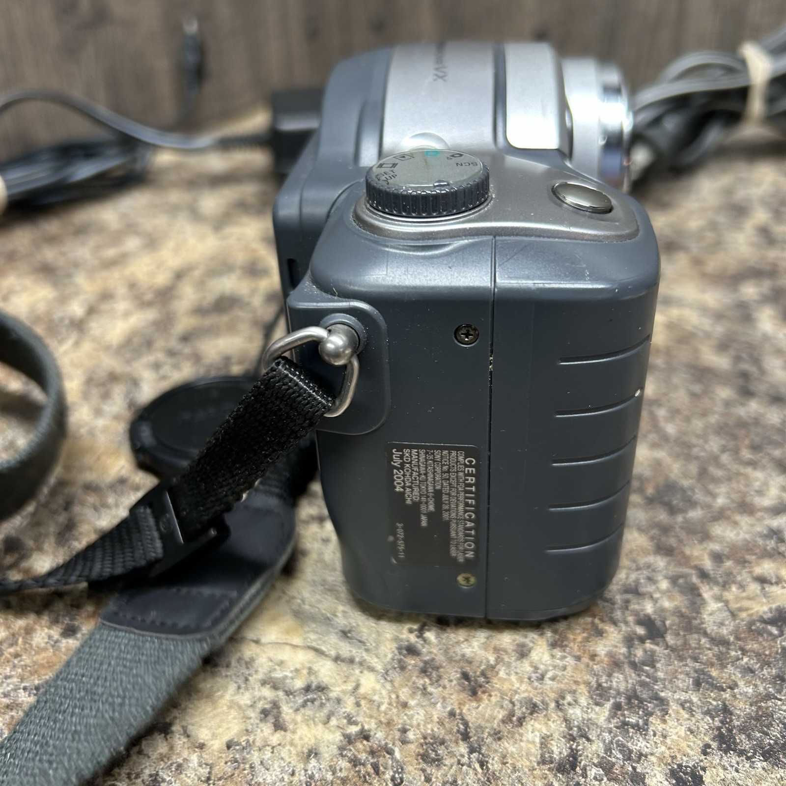 Sony Mavica MVC-CD350 Digital Camera 3.2MP 3x Optical Zoom Tested