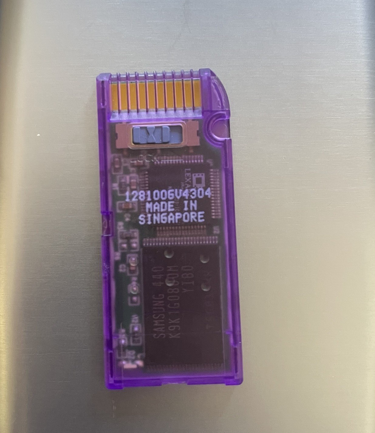 Lexar Media 256MB Memory Stick Select 128Mb Purple