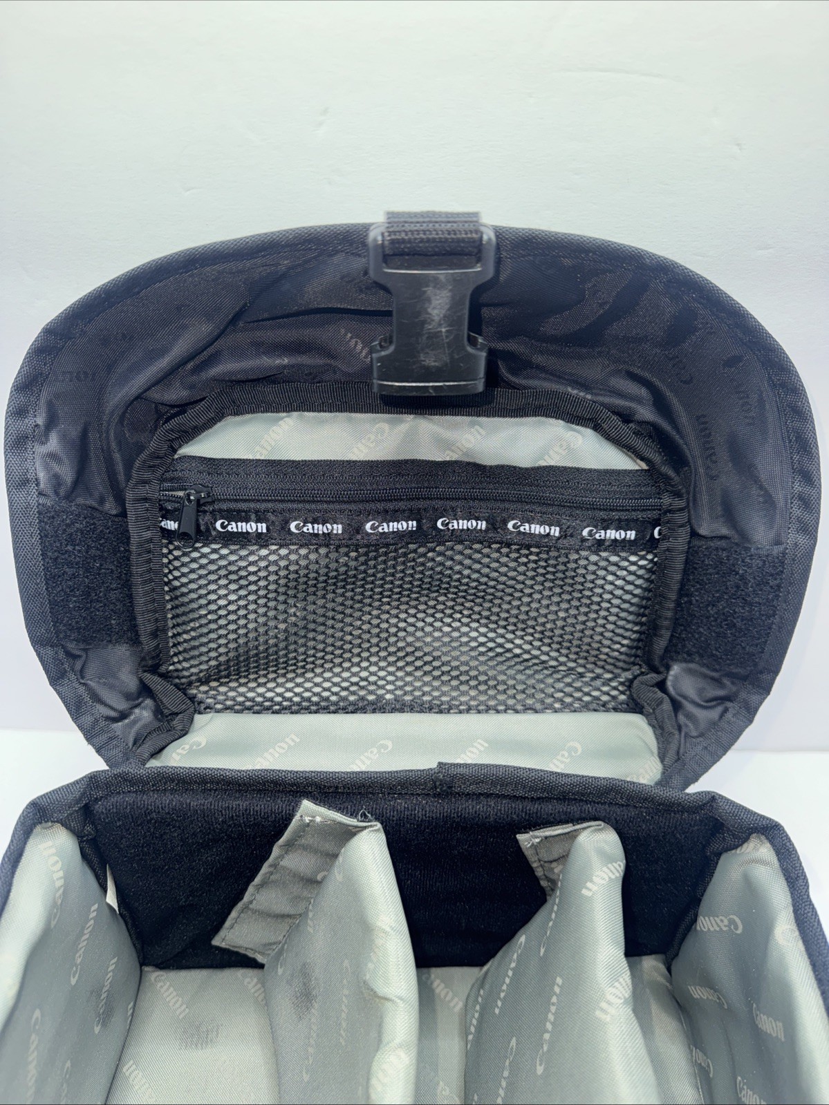 Canon 100ES Carry/Shoulder Bag Combo Pack W Shoulder Strap DSLR Mirror