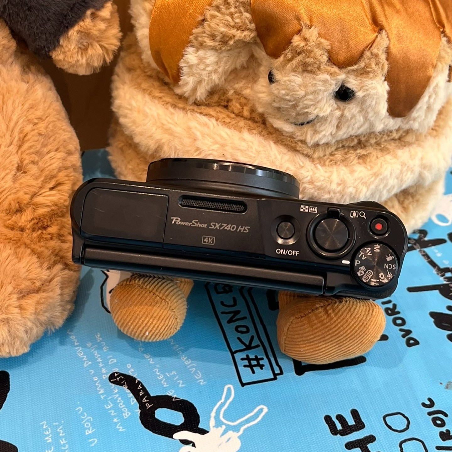 Canon PowerShot SX740 HS Black 20.3MP 4K WiFi Compact Camera 40x Optical Zoom