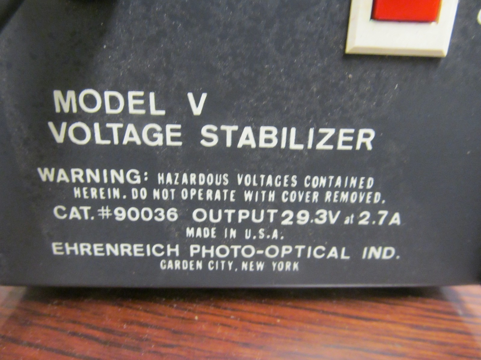 Model V 117V-60Hz Voltage Stabilizer Cat# 90036 Excellent Used Condition!