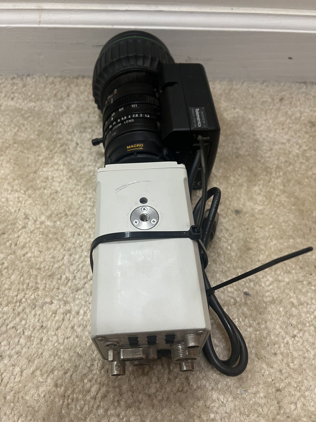Sony Power HAD DXC-950 3CCD Color Video Camera w/ YH18x6.7 KTS SX14 IF 18X Lens