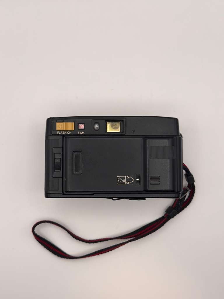Minolta Auto Focus V AF-Sv 35mm Point Shoot Film Camera Compact Japan