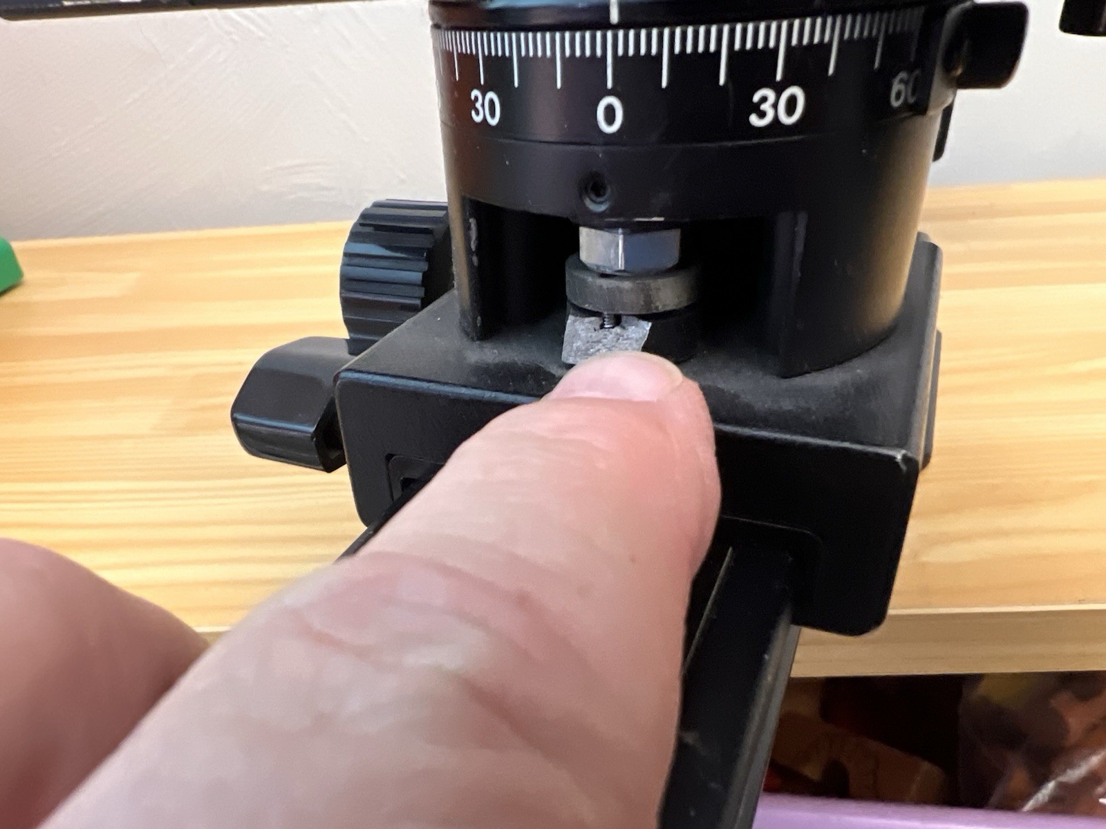 Horseman 450 4×5 PRO View Camera FOR PARTS OR REPAIR – see photos – NO BELLOWS