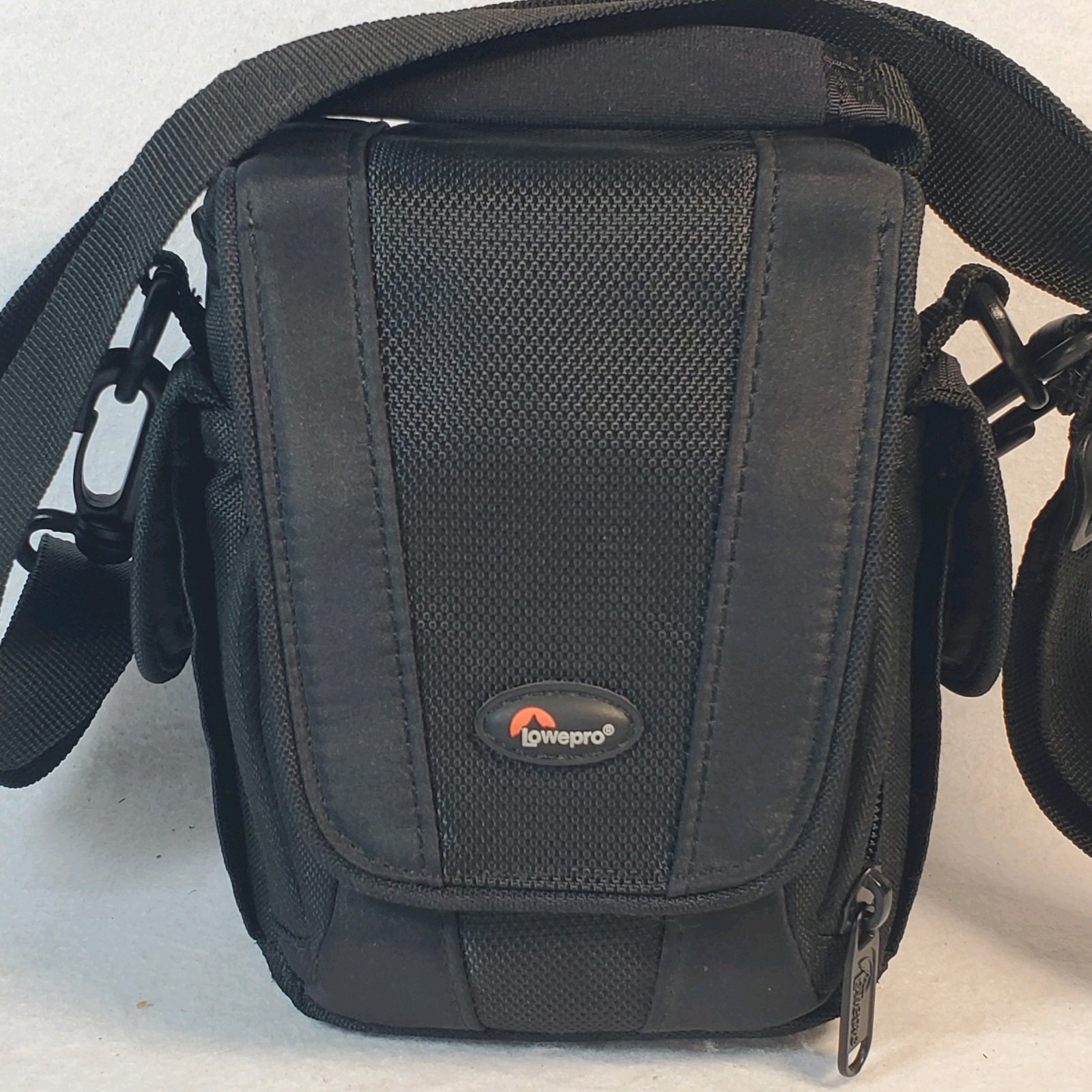 Lowepro Edit 100 Camcorder Camera Carry Shoulder Bag