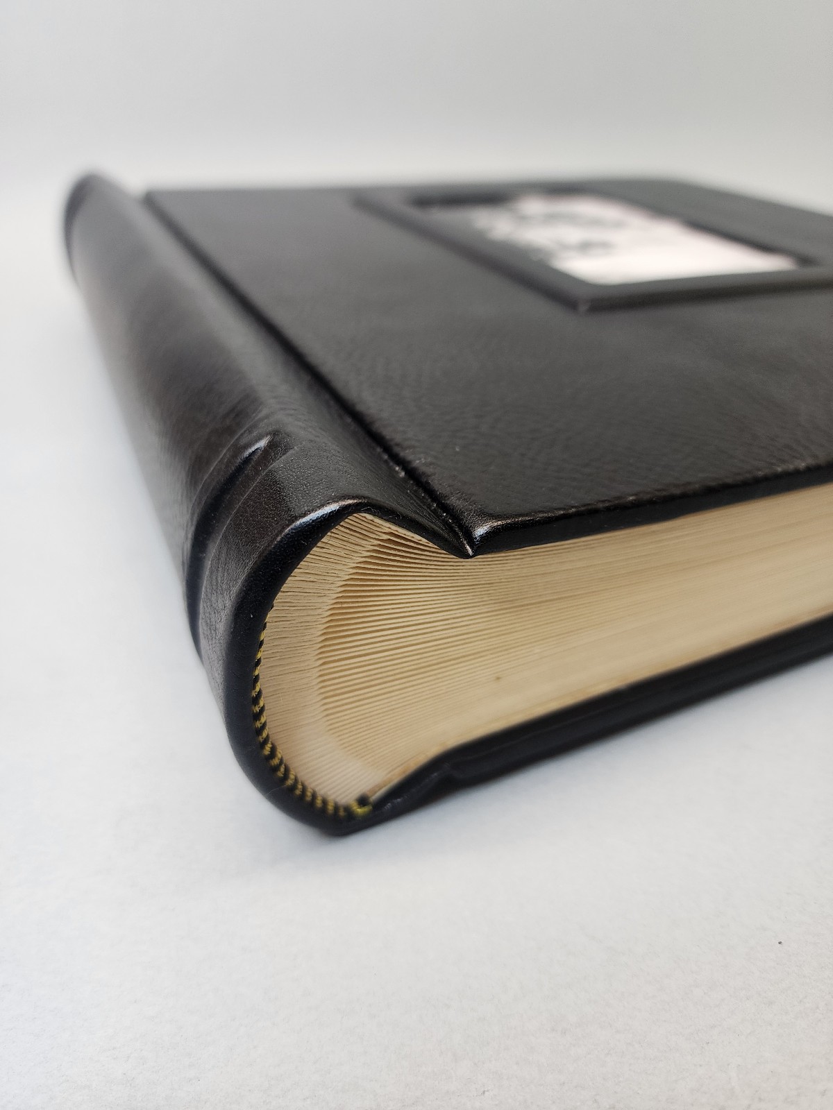 Daisy Arts Leather Bound Photo Album (13″ x 12″) 50 Pages, Made in Italy