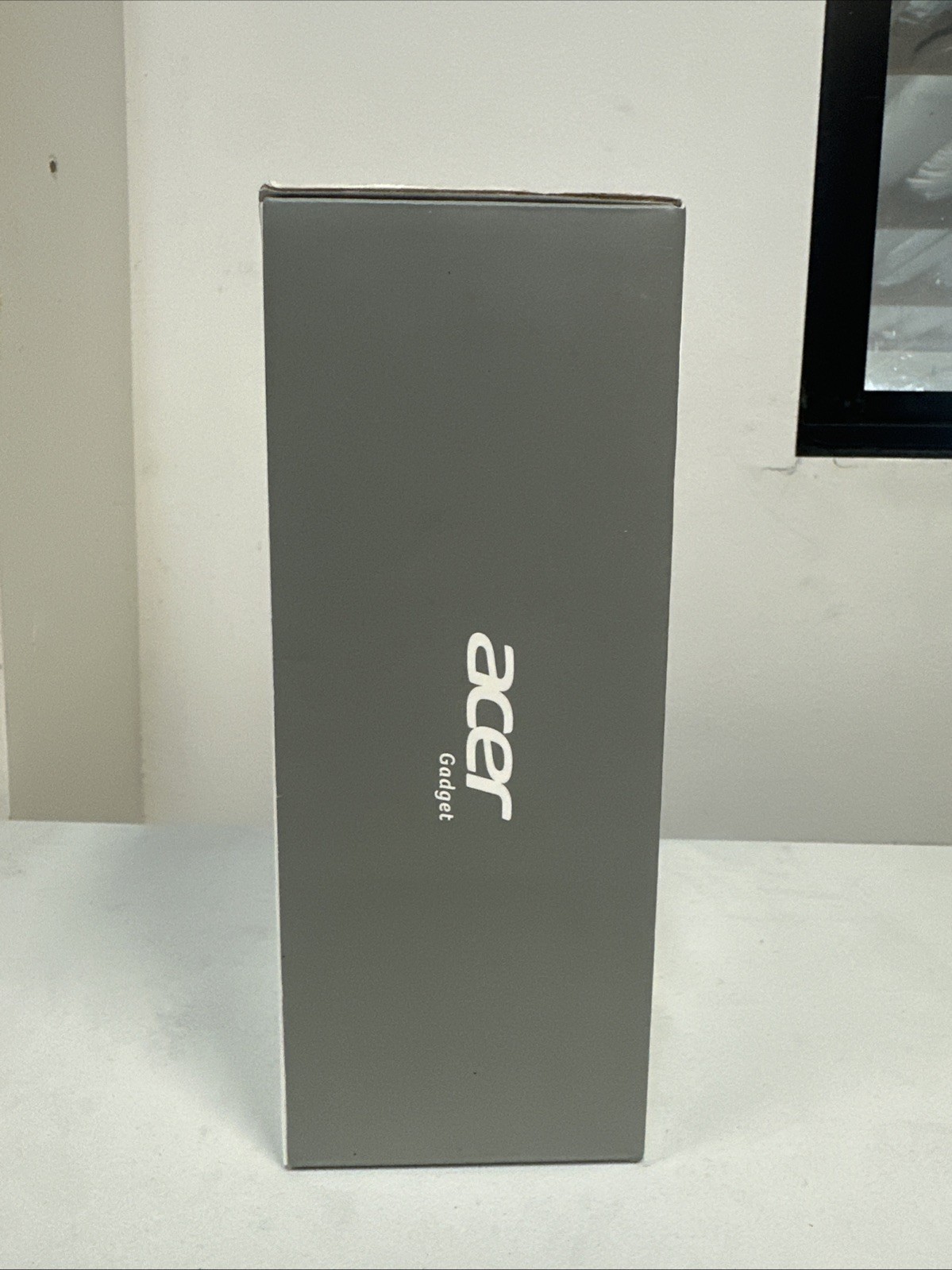 acer Gimbal Stabilizer 1-Axis for iPhone/Cell Phone