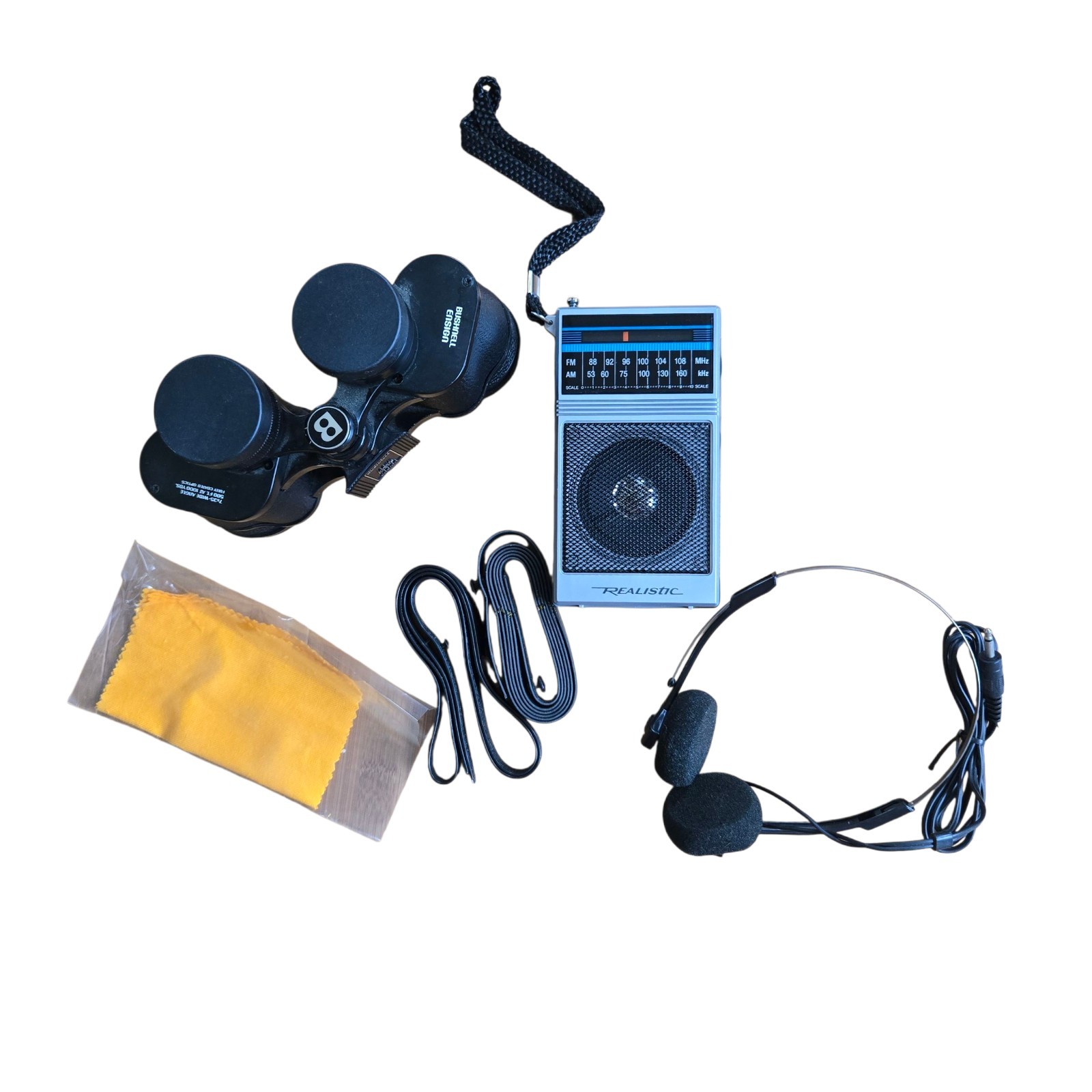 NEW Vtg Bushnell Set Radio Shack Radio Headphones 7-35 Binoculars Hard Case 1985