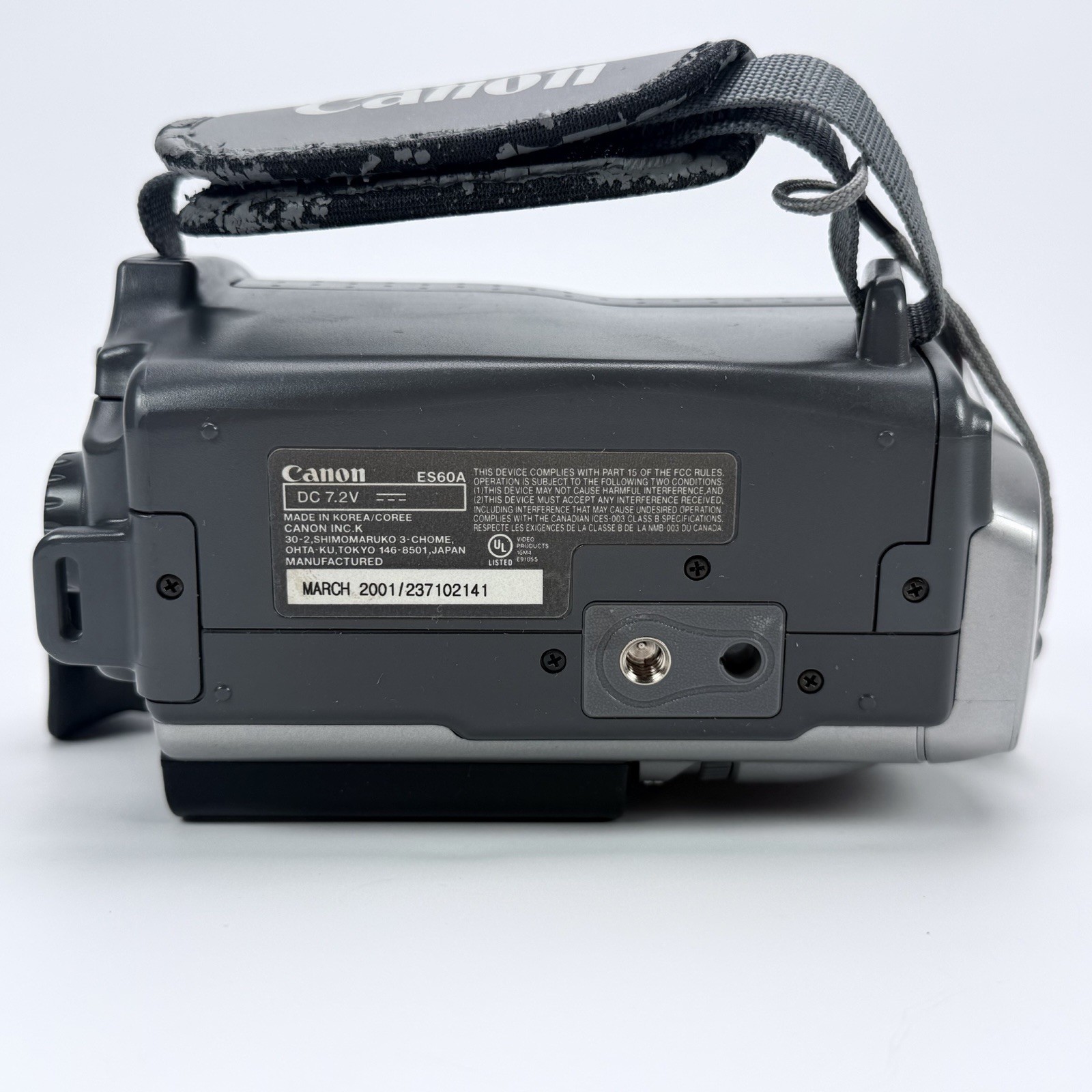 Canon ES60 Hi8 Standard Definition Camcorder (Silver) Analog