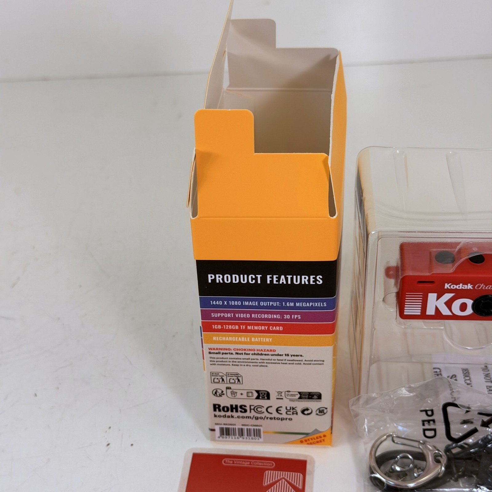 Kodak Charmera 1987 Model Keychain Digital Camera Type 02 Red CIB w 32GB Card