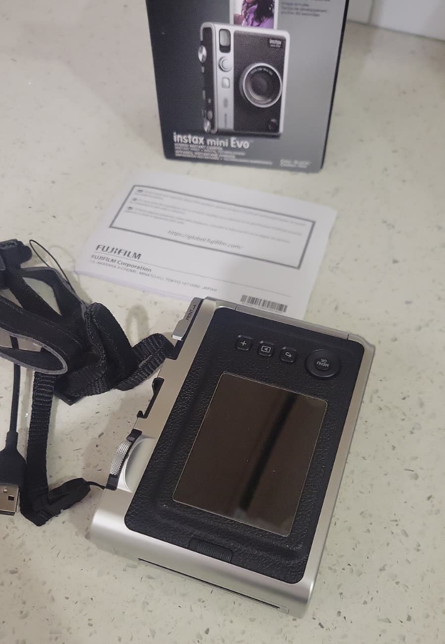 Fujifilm instax mini Evo Hybrid Instant Camera – Black
