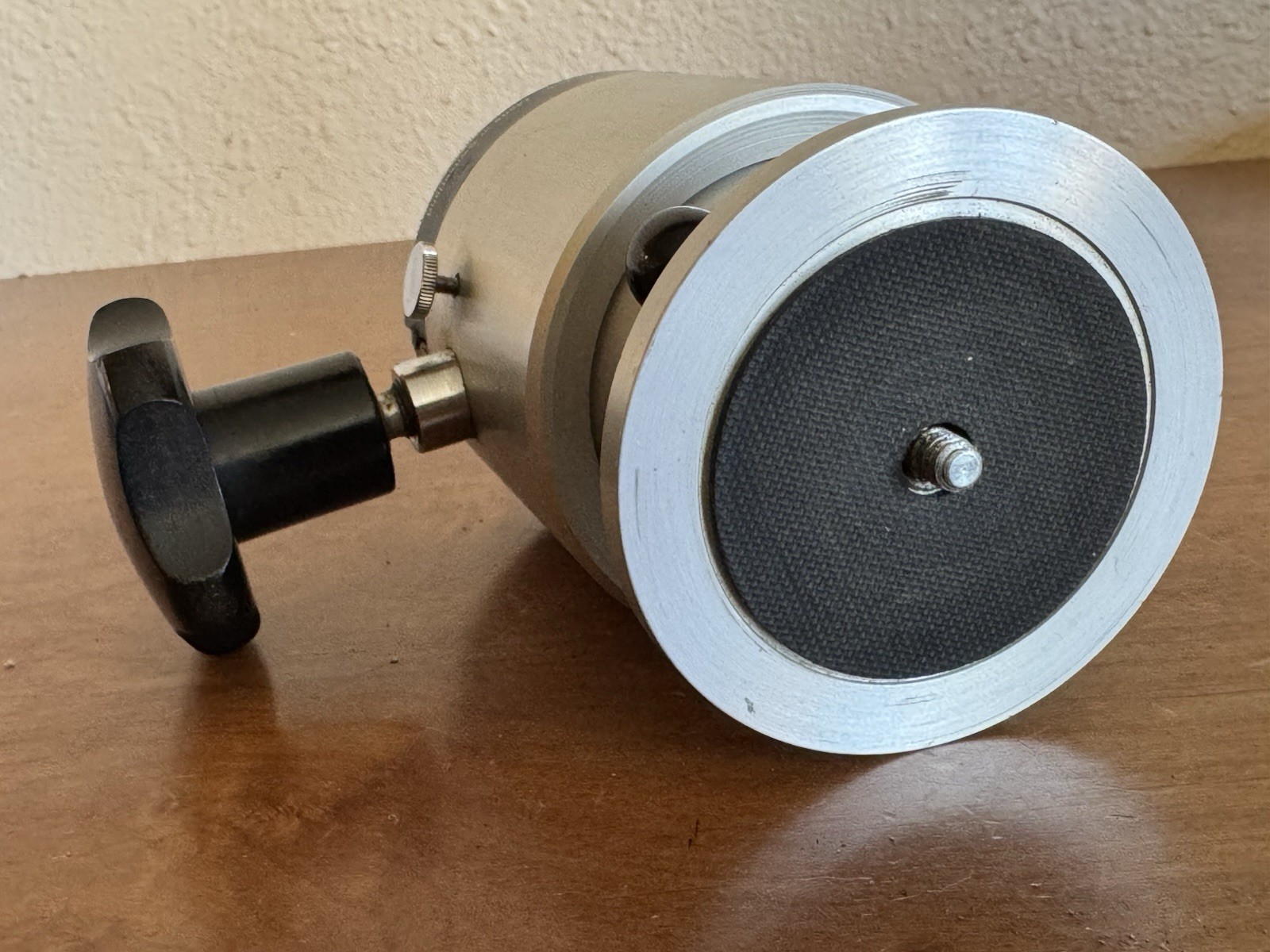 ARCA SWISS Classic Pro Monoball Ball Head for tripod SILVER Supports a lot B2