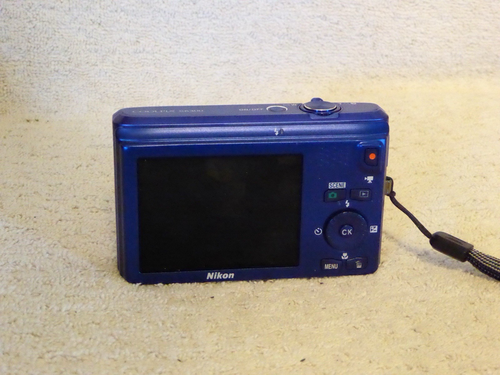 Nikon COOLPIX S6300 Digital Camera 16.0MP 10X Optical Zoom Blue Fast shipping
