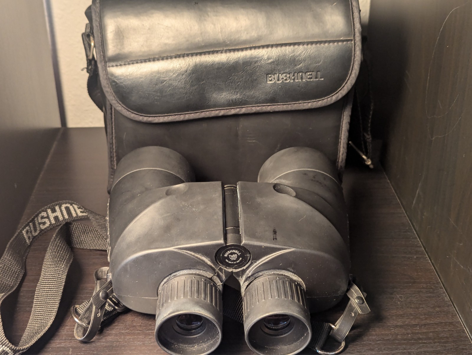 Bushnell 13-7501 7X50 Marine Binocular Blue 380 FT 1000 Yards Waterproof