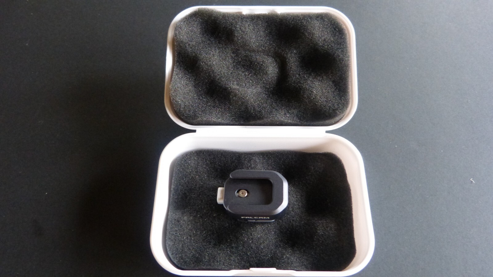 FALCAM F22 Thread adapter kit – Locking, Quick connect, Quick Release – w/ Case