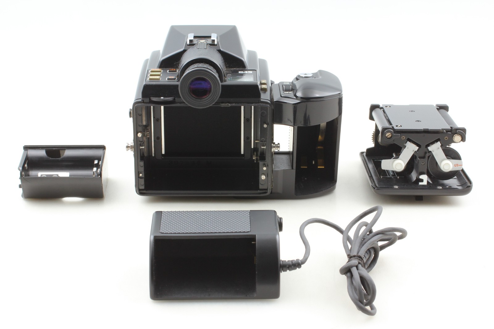 [Near MINT] Pentax 645 Medium Format SLR Camera Body w/120 Film back From JAPAN
